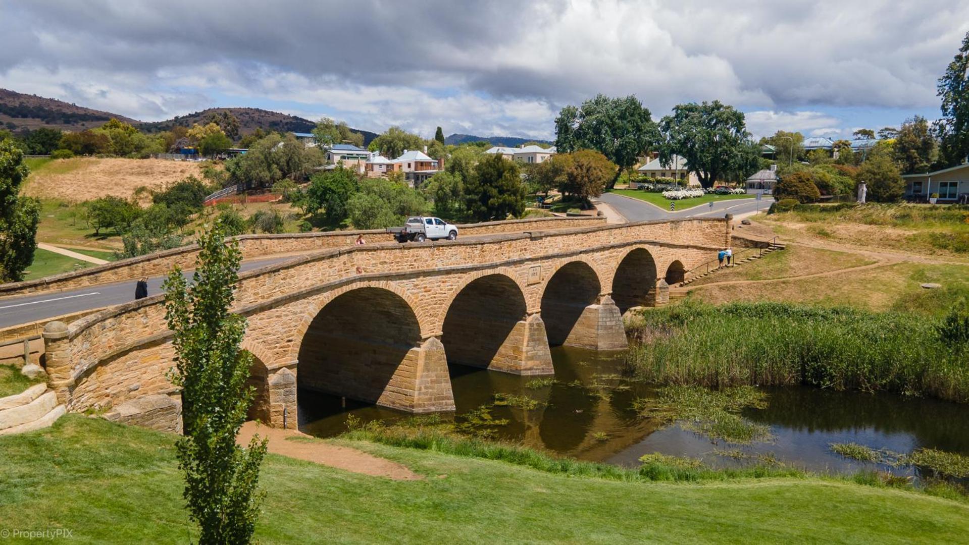 Bridge Cottages Sargeants & Armoury Cottages 1823 - History & Charm Richmond Kültér fotó