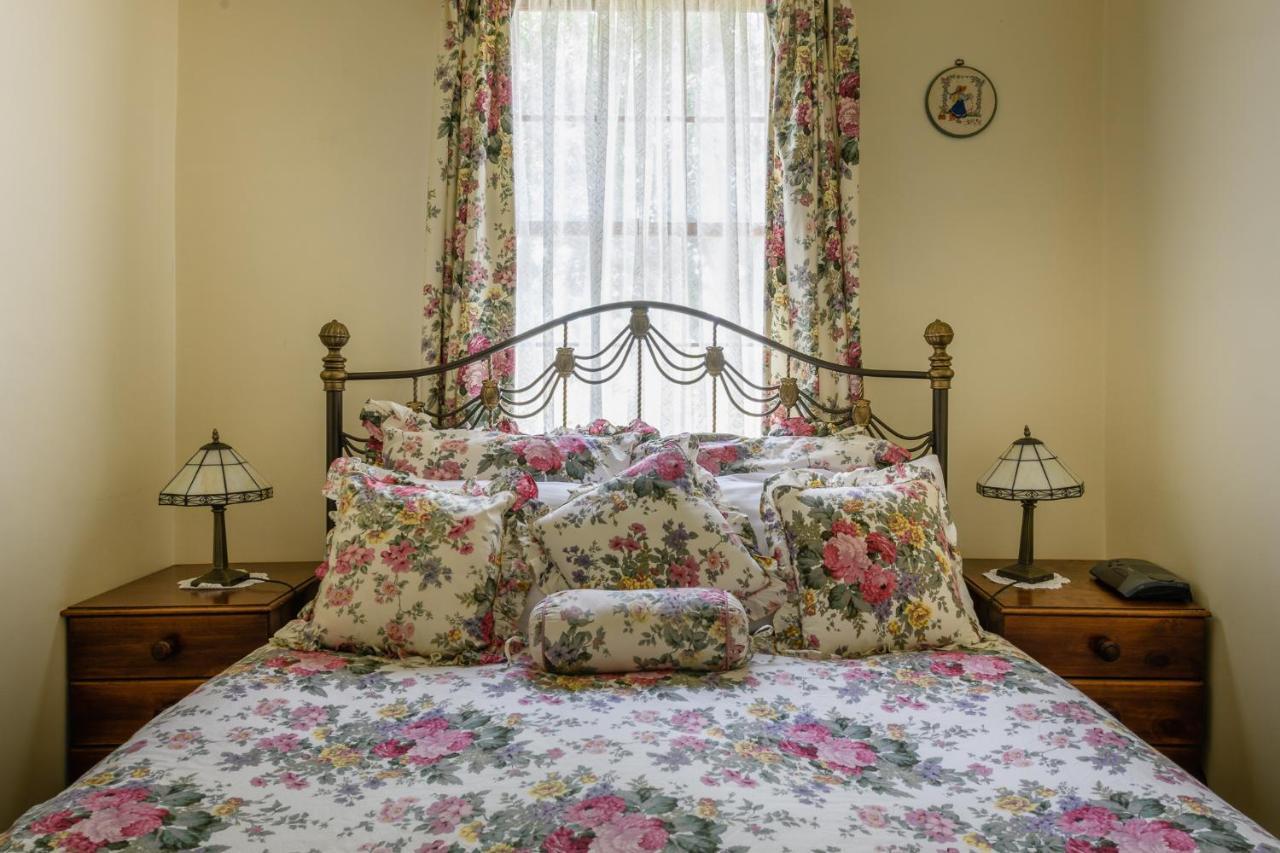 Bridge Cottages Sargeants & Armoury Cottages 1823 - History & Charm Richmond Kültér fotó